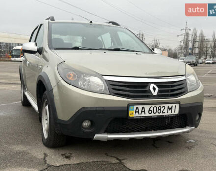 Бежевый Рено Сандеро, объемом двигателя 1.6 л и пробегом 140 тыс. км за 6700 $, фото 11 на Automoto.ua