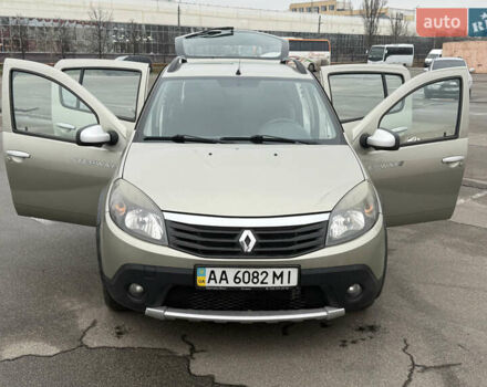 Бежевый Рено Сандеро, объемом двигателя 1.6 л и пробегом 140 тыс. км за 6700 $, фото 21 на Automoto.ua