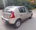 Бежевий Рено Сандеро, об'ємом двигуна 1.6 л та пробігом 203 тис. км за 4900 $, фото 1 на Automoto.ua