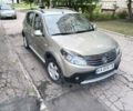 Бежевый Рено Сандеро, объемом двигателя 1.6 л и пробегом 106 тыс. км за 6000 $, фото 2 на Automoto.ua