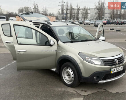 Бежевый Рено Сандеро, объемом двигателя 1.6 л и пробегом 140 тыс. км за 6700 $, фото 20 на Automoto.ua