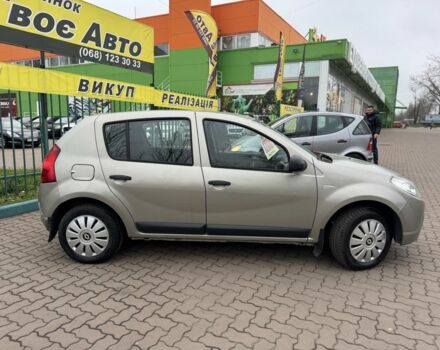 Бежевый Рено Сандеро, объемом двигателя 1.4 л и пробегом 202 тыс. км за 5450 $, фото 7 на Automoto.ua