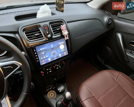 Бежевый Рено Сандеро, объемом двигателя 0.9 л и пробегом 78 тыс. км за 10499 $, фото 7 на Automoto.ua