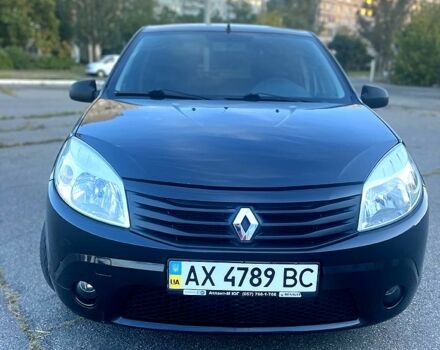 Черный Рено Сандеро, объемом двигателя 1.6 л и пробегом 200 тыс. км за 6200 $, фото 4 на Automoto.ua