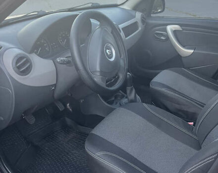 Черный Рено Сандеро, объемом двигателя 1.6 л и пробегом 276 тыс. км за 6200 $, фото 10 на Automoto.ua