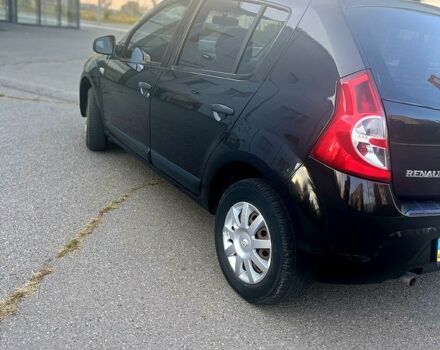Черный Рено Сандеро, объемом двигателя 1.6 л и пробегом 200 тыс. км за 6200 $, фото 3 на Automoto.ua