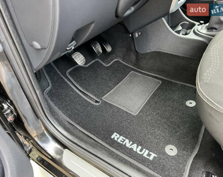 Чорний Рено Сандеро, об'ємом двигуна 1.6 л та пробігом 81 тис. км за 8700 $, фото 30 на Automoto.ua