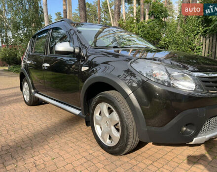 Чорний Рено Сандеро, об'ємом двигуна 1.6 л та пробігом 81 тис. км за 8700 $, фото 87 на Automoto.ua