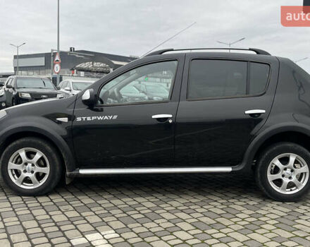 Чорний Рено Сандеро, об'ємом двигуна 1.6 л та пробігом 137 тис. км за 7200 $, фото 3 на Automoto.ua