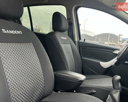 Чорний Рено Сандеро, об'ємом двигуна 1.6 л та пробігом 137 тис. км за 7200 $, фото 18 на Automoto.ua