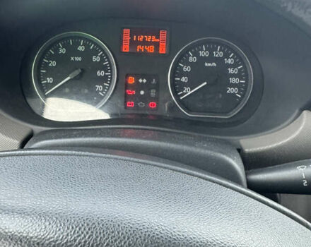 Черный Рено Сандеро, объемом двигателя 1.39 л и пробегом 112 тыс. км за 6000 $, фото 17 на Automoto.ua