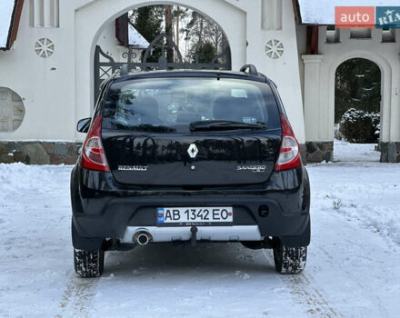 Черный Рено Сандеро, объемом двигателя 1.6 л и пробегом 79 тыс. км за 8850 $, фото 10 на Automoto.ua