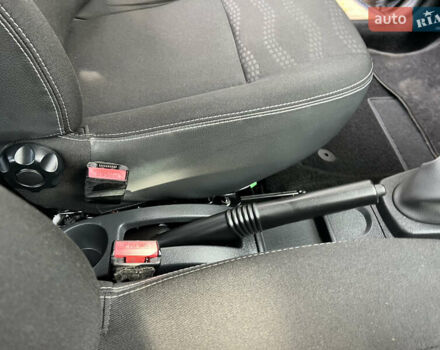 Чорний Рено Сандеро, об'ємом двигуна 1.6 л та пробігом 81 тис. км за 8700 $, фото 82 на Automoto.ua