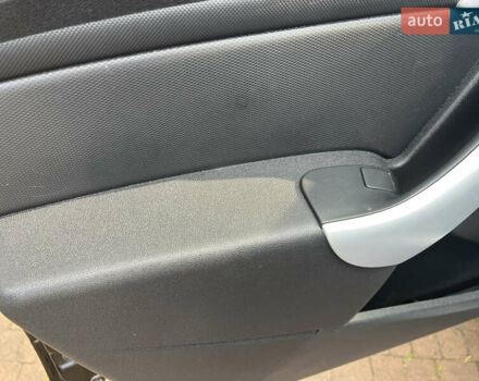 Чорний Рено Сандеро, об'ємом двигуна 1.6 л та пробігом 81 тис. км за 8700 $, фото 25 на Automoto.ua