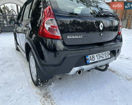 Черный Рено Сандеро, объемом двигателя 1.6 л и пробегом 79 тыс. км за 8850 $, фото 25 на Automoto.ua