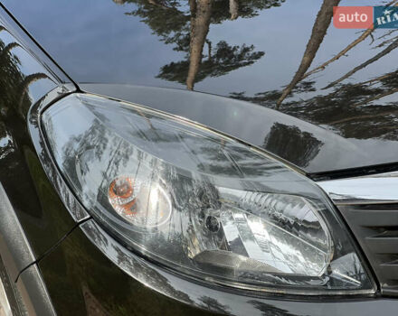 Чорний Рено Сандеро, об'ємом двигуна 1.6 л та пробігом 81 тис. км за 8700 $, фото 7 на Automoto.ua