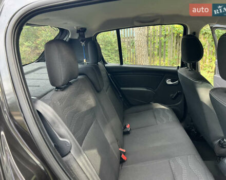 Чорний Рено Сандеро, об'ємом двигуна 1.6 л та пробігом 81 тис. км за 8700 $, фото 68 на Automoto.ua