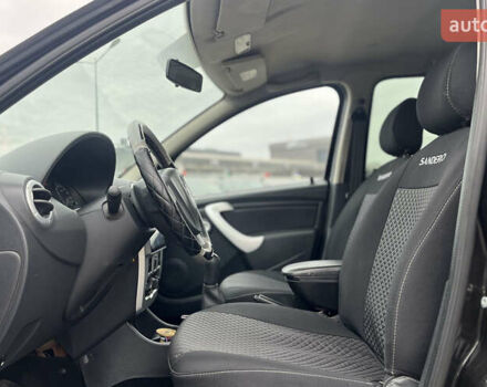 Чорний Рено Сандеро, об'ємом двигуна 1.6 л та пробігом 137 тис. км за 7200 $, фото 14 на Automoto.ua
