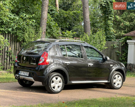 Чорний Рено Сандеро, об'ємом двигуна 1.6 л та пробігом 81 тис. км за 8700 $, фото 12 на Automoto.ua