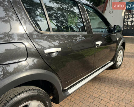 Чорний Рено Сандеро, об'ємом двигуна 1.6 л та пробігом 81 тис. км за 8700 $, фото 100 на Automoto.ua