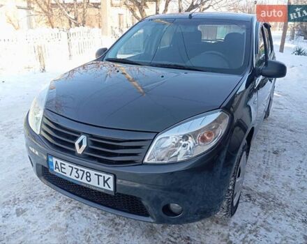 Черный Рено Сандеро, объемом двигателя 1.39 л и пробегом 201 тыс. км за 4200 $, фото 1 на Automoto.ua