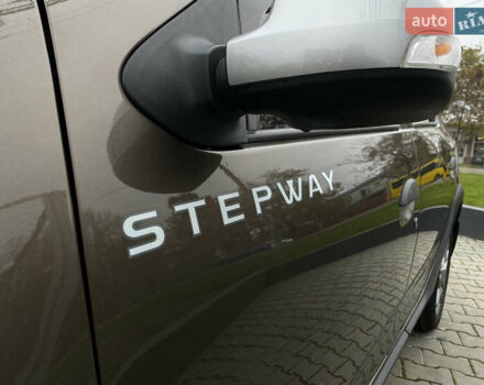 Коричневый Рено Сандеро, объемом двигателя 1.46 л и пробегом 51 тыс. км за 11800 $, фото 19 на Automoto.ua