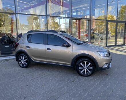 Коричневый Рено Сандеро, объемом двигателя 0 л и пробегом 61 тыс. км за 11700 $, фото 4 на Automoto.ua