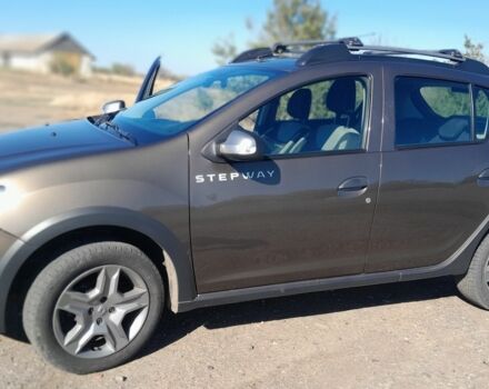 Коричневый Рено Сандеро, объемом двигателя 0.9 л и пробегом 30 тыс. км за 10000 $, фото 4 на Automoto.ua