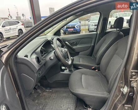 Коричневый Рено Сандеро, объемом двигателя 1 л и пробегом 97 тыс. км за 7950 $, фото 15 на Automoto.ua