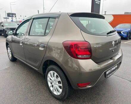 Коричневый Рено Сандеро, объемом двигателя 1 л и пробегом 97 тыс. км за 7950 $, фото 4 на Automoto.ua