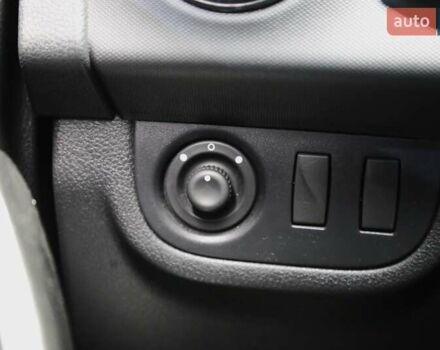 Коричневий Рено Сандеро, об'ємом двигуна 1 л та пробігом 95 тис. км за 8500 $, фото 19 на Automoto.ua