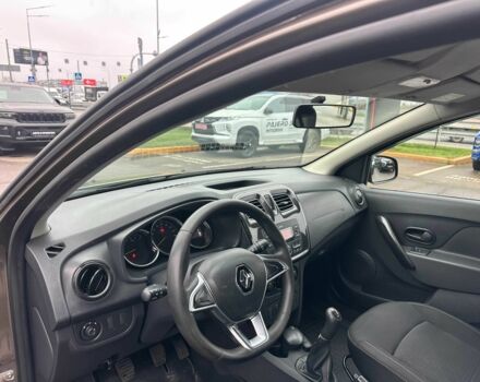 Коричневый Рено Сандеро, объемом двигателя 1 л и пробегом 97 тыс. км за 7950 $, фото 8 на Automoto.ua