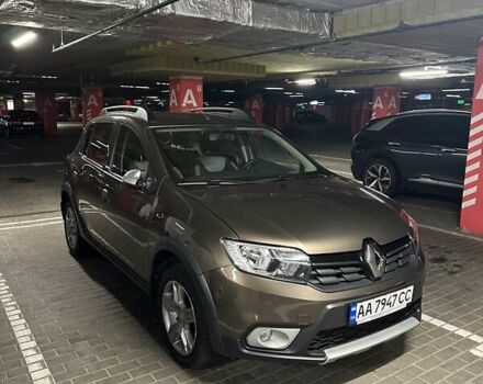 Коричневий Рено Сандеро, об'ємом двигуна 0.9 л та пробігом 80 тис. км за 11411 $, фото 5 на Automoto.ua