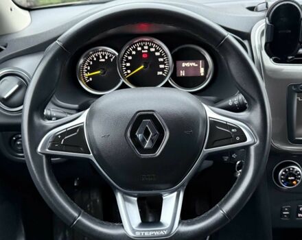 Коричневый Рено Сандеро, объемом двигателя 0.9 л и пробегом 64 тыс. км за 10800 $, фото 17 на Automoto.ua