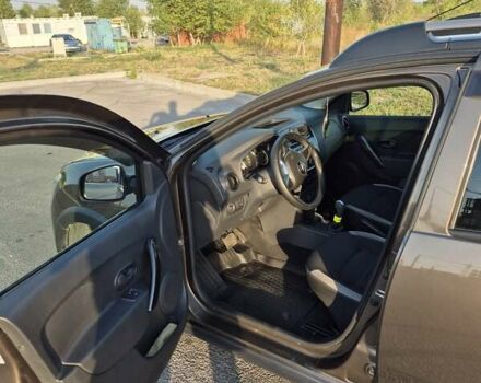 Коричневый Рено Сандеро, объемом двигателя 0.9 л и пробегом 61 тыс. км за 10900 $, фото 12 на Automoto.ua