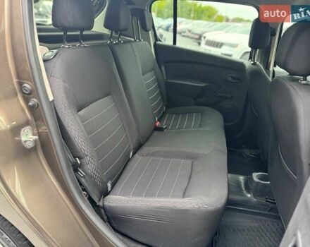 Коричневий Рено Сандеро, об'ємом двигуна 1 л та пробігом 105 тис. км за 8698 $, фото 32 на Automoto.ua