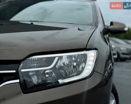 Коричневий Рено Сандеро, об'ємом двигуна 1 л та пробігом 105 тис. км за 8698 $, фото 3 на Automoto.ua