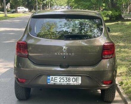 Рено Сандеро 2020 в Днепре (Днепропетровске) на Automoto.ua Коричневый Рено Сандеро, объемом двигателя 1.46 л и пробегом 178 тыс. км за 9800 $, фото 10 на Automoto.ua