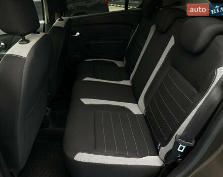 Коричневый Рено Сандеро, объемом двигателя 0.9 л и пробегом 72 тыс. км за 10500 $, фото 7 на Automoto.ua