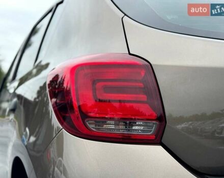 Коричневий Рено Сандеро, об'ємом двигуна 1 л та пробігом 105 тис. км за 8698 $, фото 17 на Automoto.ua