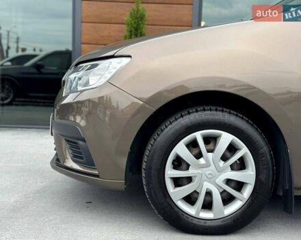 Коричневий Рено Сандеро, об'ємом двигуна 1 л та пробігом 105 тис. км за 8698 $, фото 8 на Automoto.ua