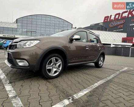 Коричневий Рено Сандеро, об'ємом двигуна 0.9 л та пробігом 80 тис. км за 11411 $, фото 22 на Automoto.ua