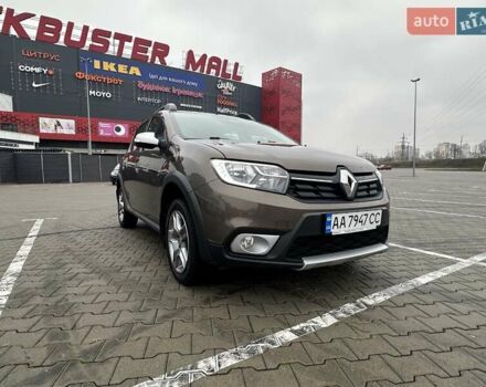 Коричневий Рено Сандеро, об'ємом двигуна 0.9 л та пробігом 80 тис. км за 11411 $, фото 2 на Automoto.ua