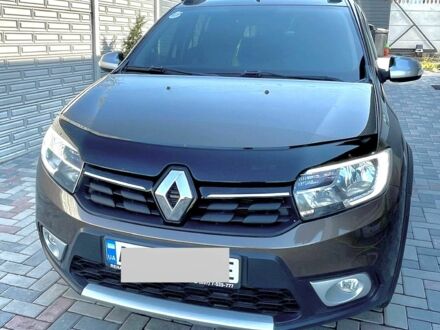 Рено Сандеро 2017 в Ровно на Automoto.ua Коричневый Рено Сандеро, объемом двигателя 0.9 л и пробегом 57 тыс. км за 8300 $, фото 1 на Automoto.ua