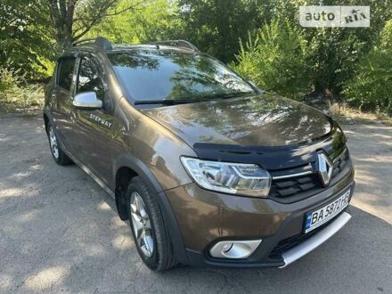 Рено Сандеро 2021 в Кривом Роге на Automoto.ua Коричневый Рено Сандеро, объемом двигателя 1.46 л и пробегом 54 тыс. км за 14700 $, фото 1 на Automoto.ua