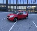 Червоний Рено Сандеро, об'ємом двигуна 1.4 л та пробігом 250 тис. км за 3900 $, фото 1 на Automoto.ua