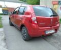 Красный Рено Сандеро, объемом двигателя 1.39 л и пробегом 93 тыс. км за 5200 $, фото 6 на Automoto.ua