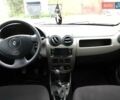 Красный Рено Сандеро, объемом двигателя 1.39 л и пробегом 93 тыс. км за 5200 $, фото 8 на Automoto.ua