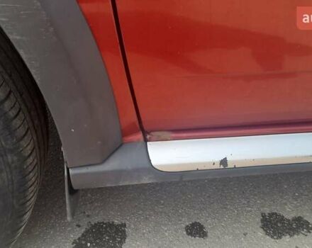 Красный Рено Сандеро, объемом двигателя 1.6 л и пробегом 185 тыс. км за 6200 $, фото 5 на Automoto.ua