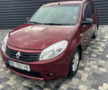 Красный Рено Сандеро, объемом двигателя 1.6 л и пробегом 135 тыс. км за 6700 $, фото 1 на Automoto.ua